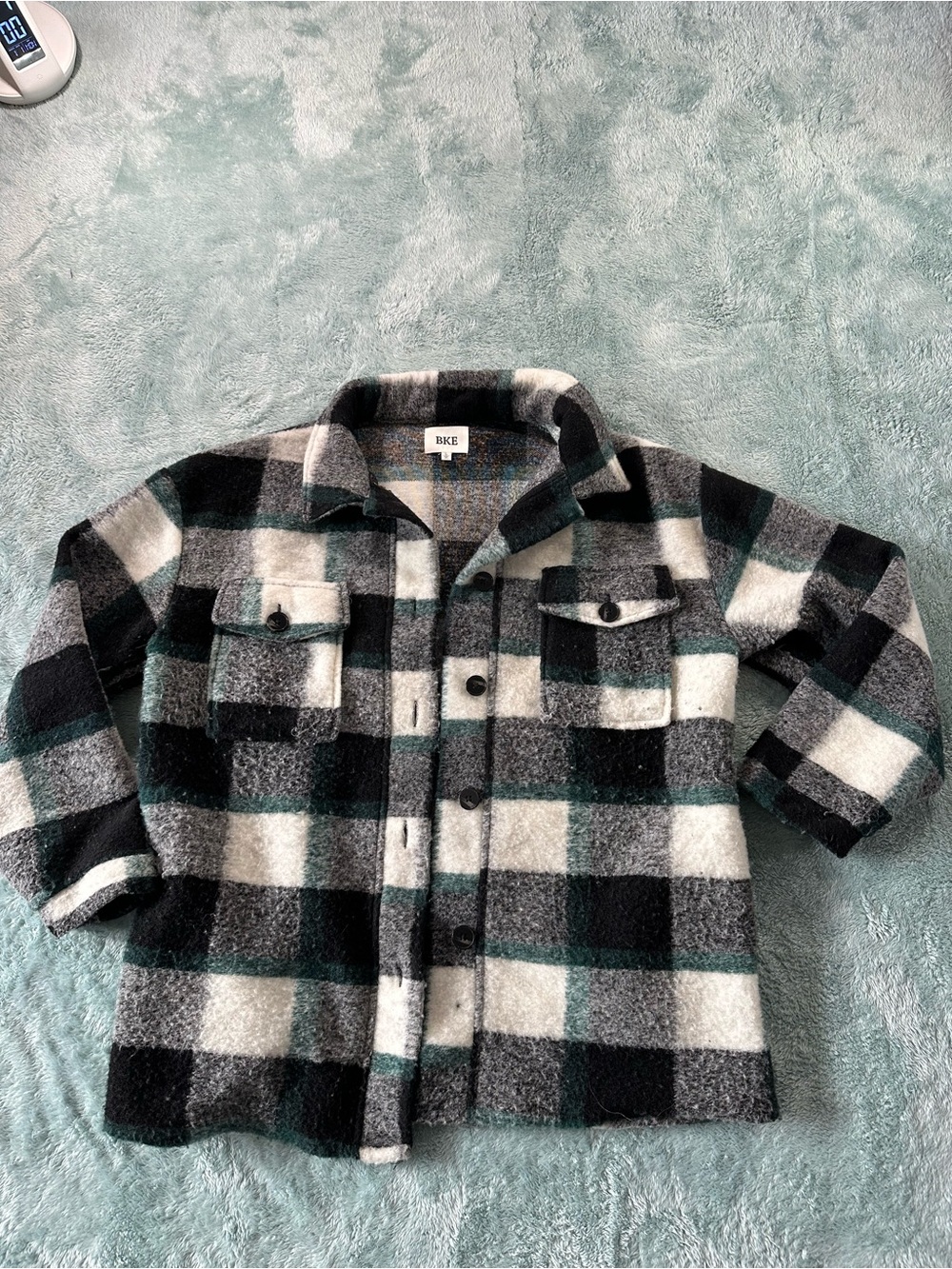 BKE Woman’s  Black & White Plaid Button-Up Shirt Jacket
